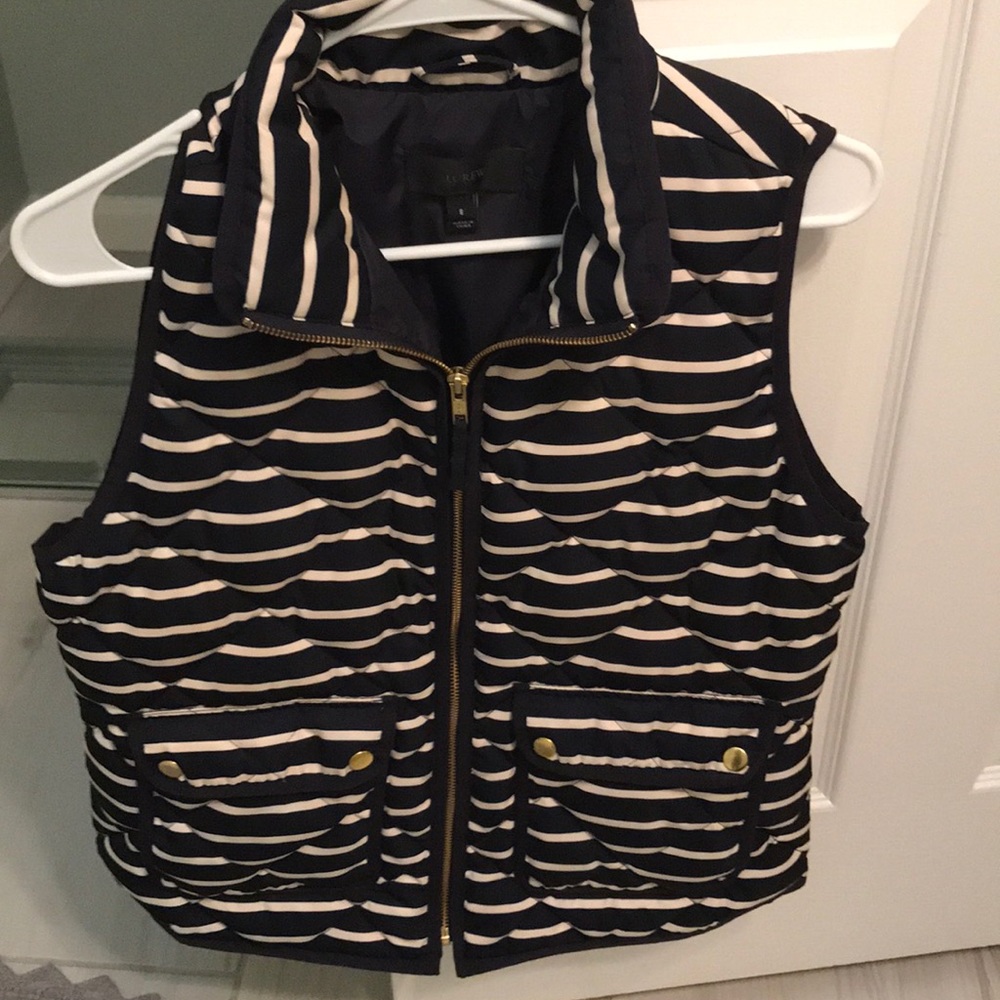 Women’s J crew puffer vest size small